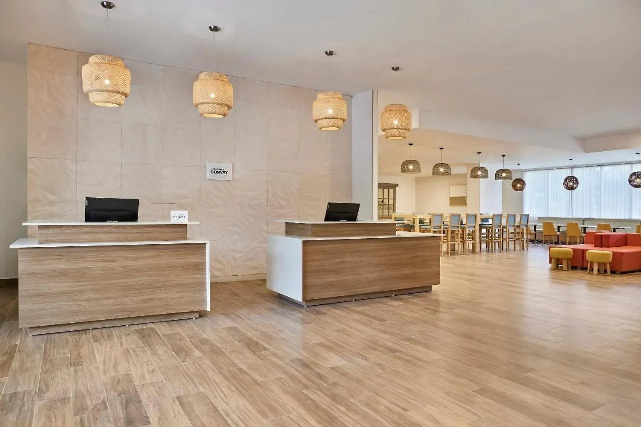 Residence Inn By Marriott بلايا ديل كارمن
