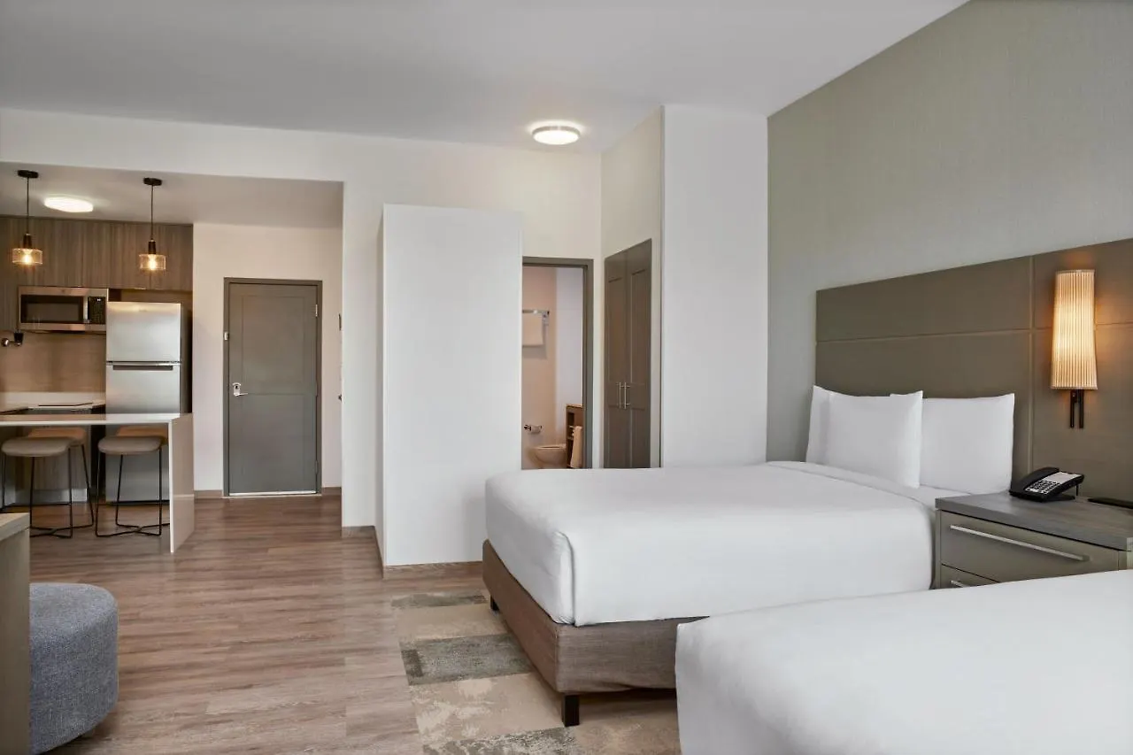 Residence Inn By Marriott Playa Del Carmen 3*,