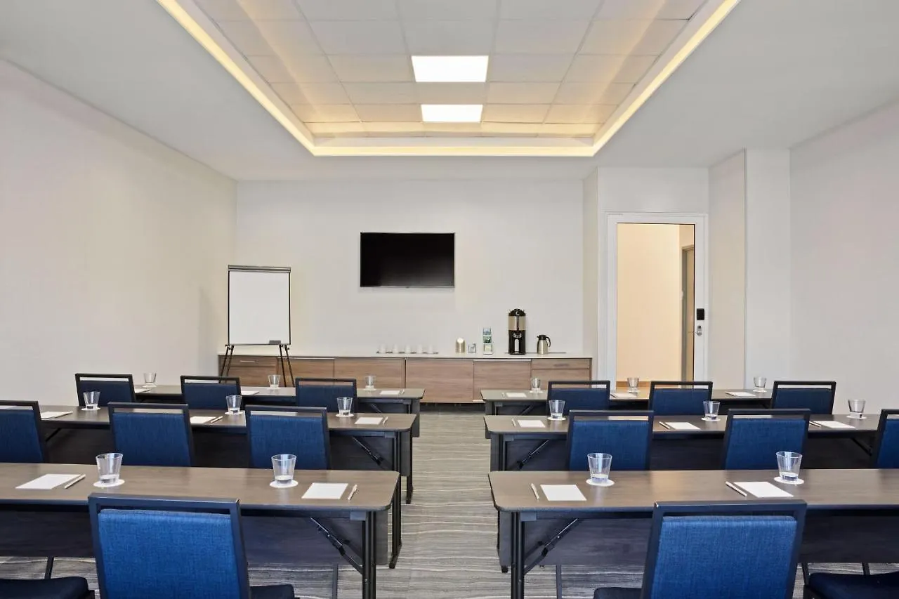 Hotel Residence Inn By Marriott Playa Del Carmen